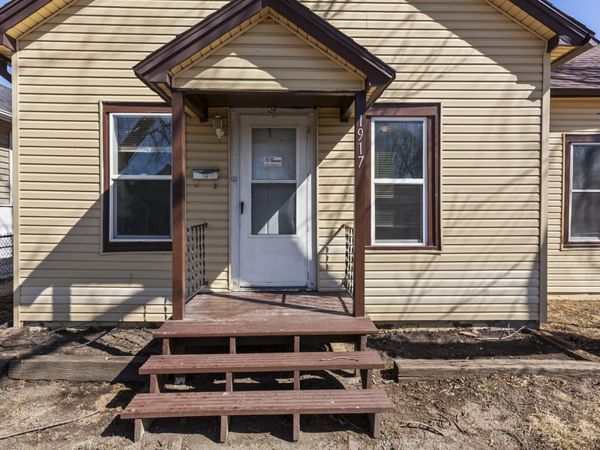 1917 S 11TH Street, COUNCIL BLUFFS, IA 51501