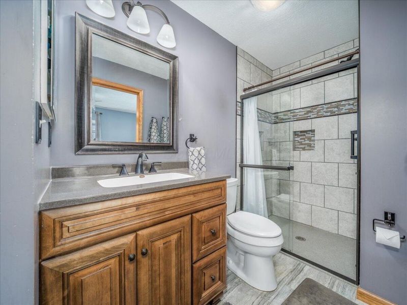 1800 Ginder Road NW, Lancaster, OH 43130 Photo 24