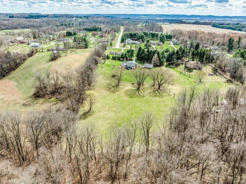 1800 Ginder Road NW, Lancaster, OH 43130 Photo 8