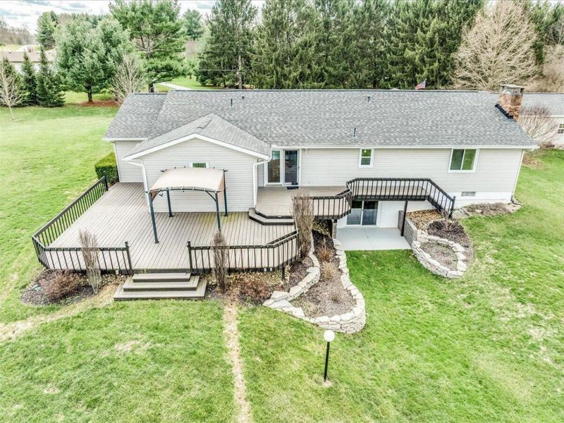 1800 Ginder Road NW, Lancaster, OH 43130 Photo 9