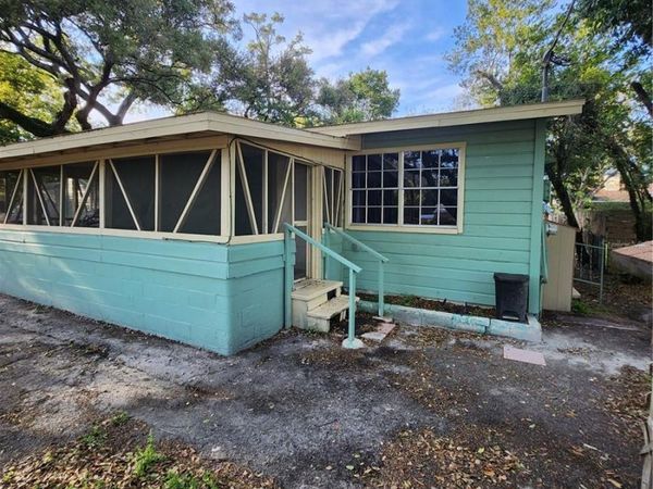 302 E 121ST AVENUE , TAMPA, FL 33612