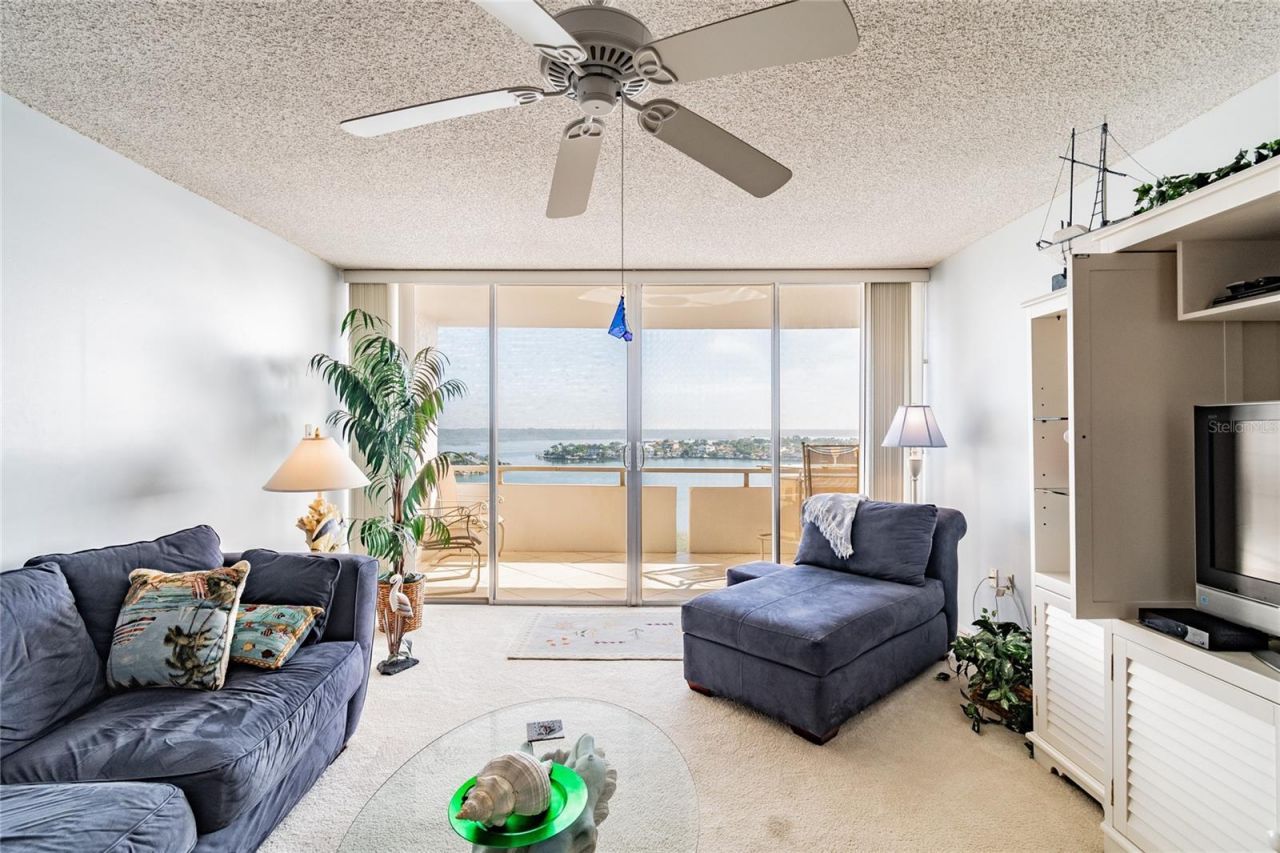 17920 Gulf Boulevard, Unit 1208, Redington Shores, FL 33708 Photo