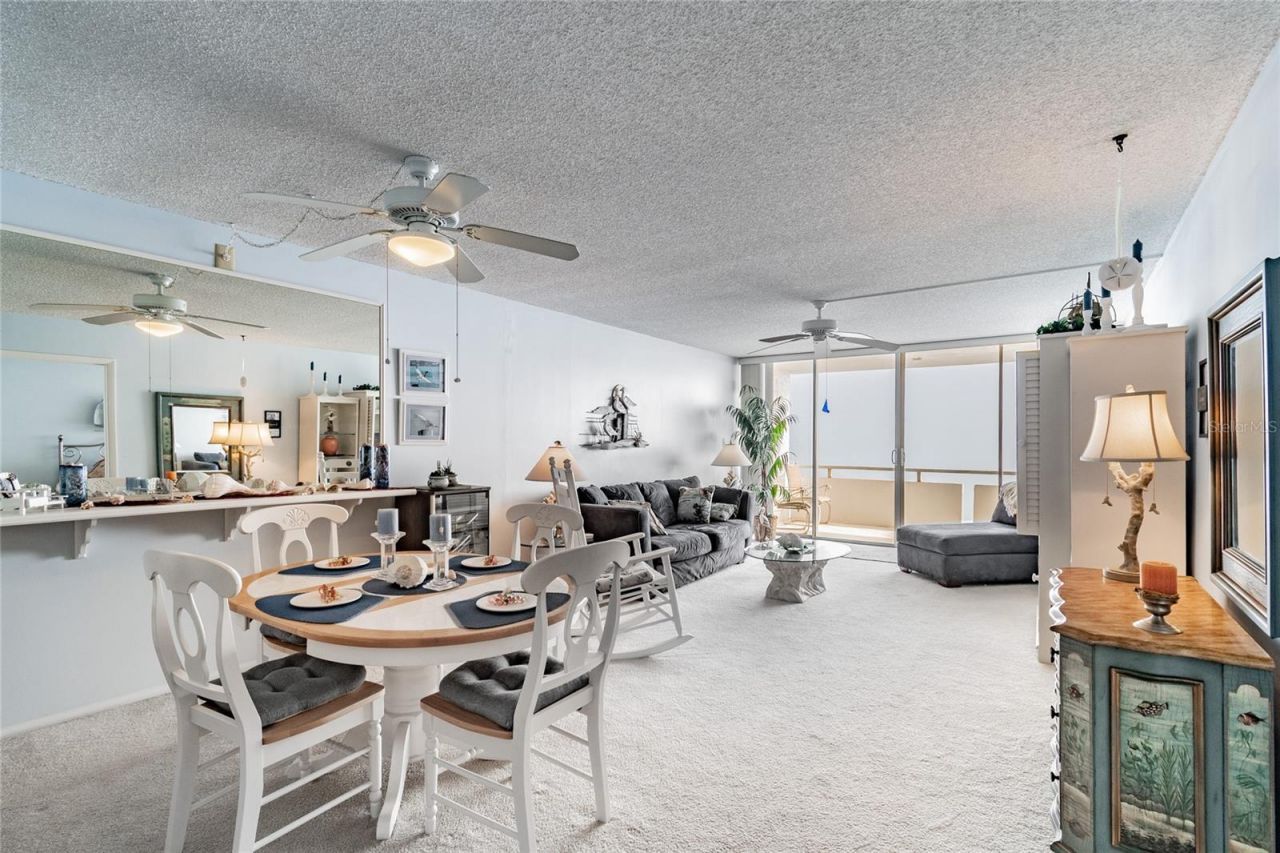 17920 Gulf Boulevard, Unit 1208, Redington Shores, FL 33708 Photo