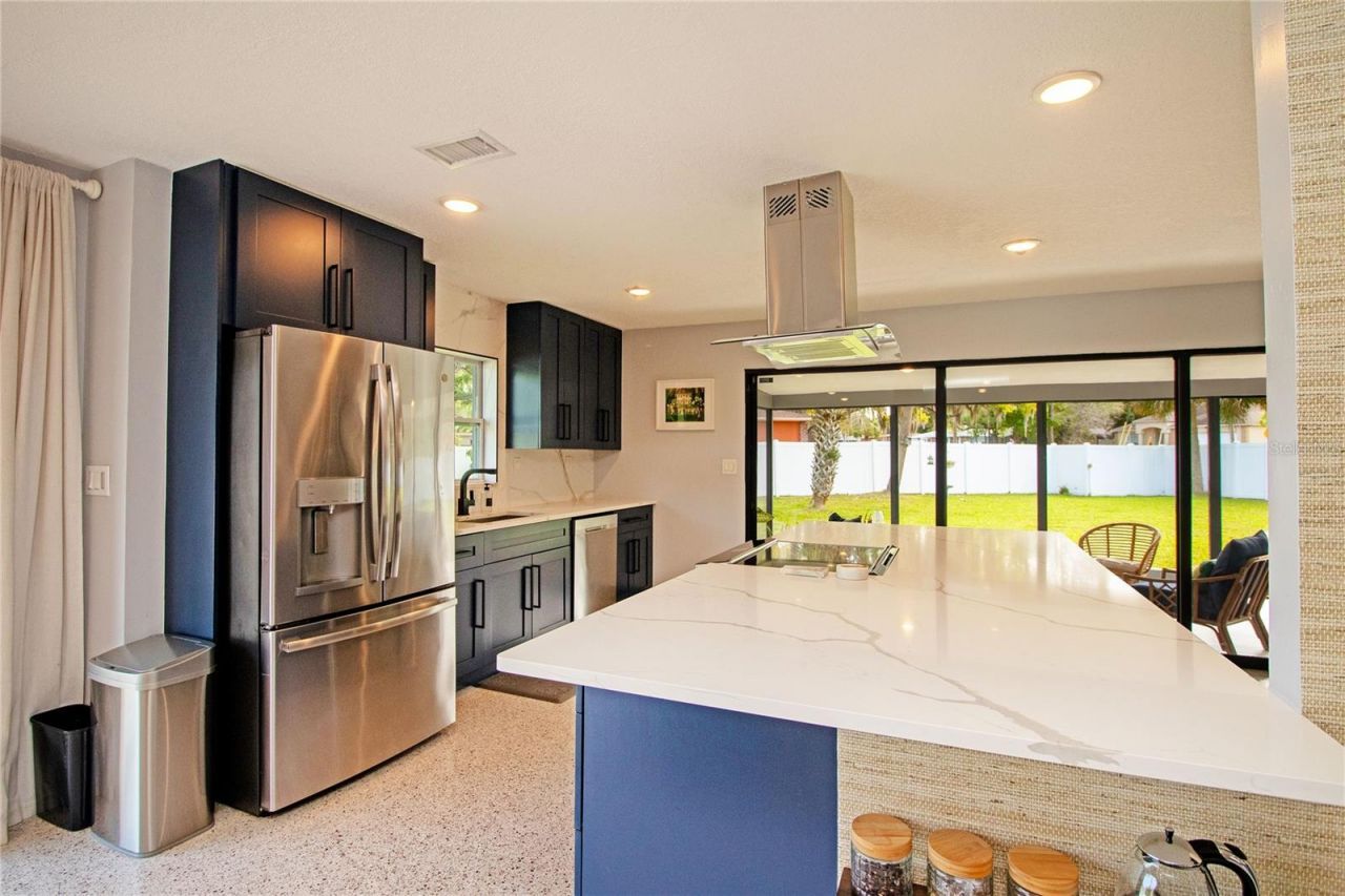 4438 Dr Martin Luther King Jr Street S, Saint Petersburg, FL 33705 Photo