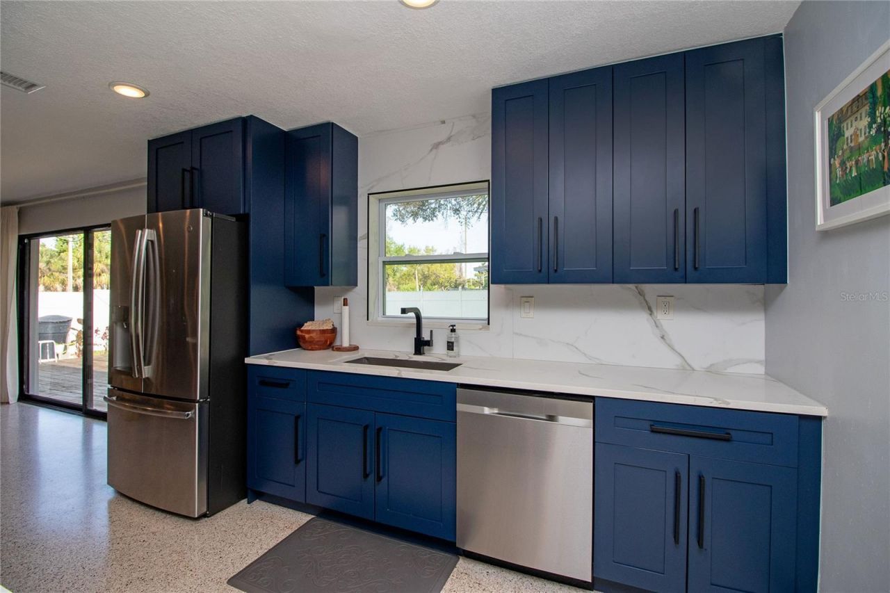 4438 Dr Martin Luther King Jr Street S, Saint Petersburg, FL 33705 Photo