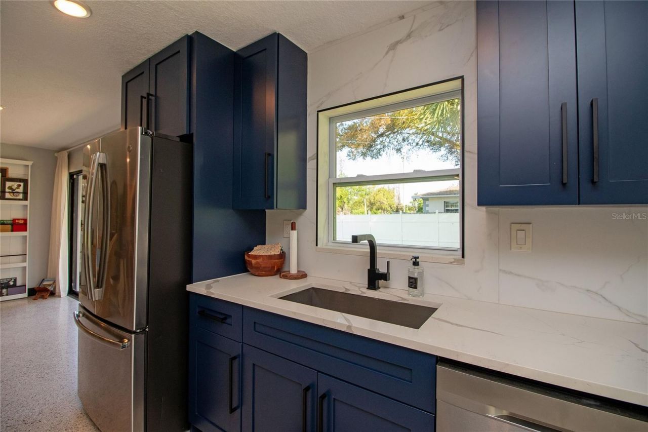 4438 Dr Martin Luther King Jr Street S, Saint Petersburg, FL 33705 Photo