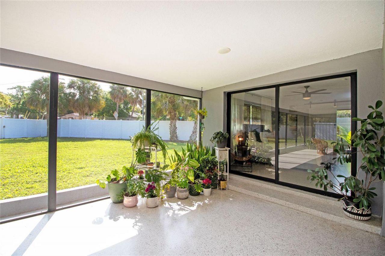 4438 Dr Martin Luther King Jr Street S, Saint Petersburg, FL 33705 Photo