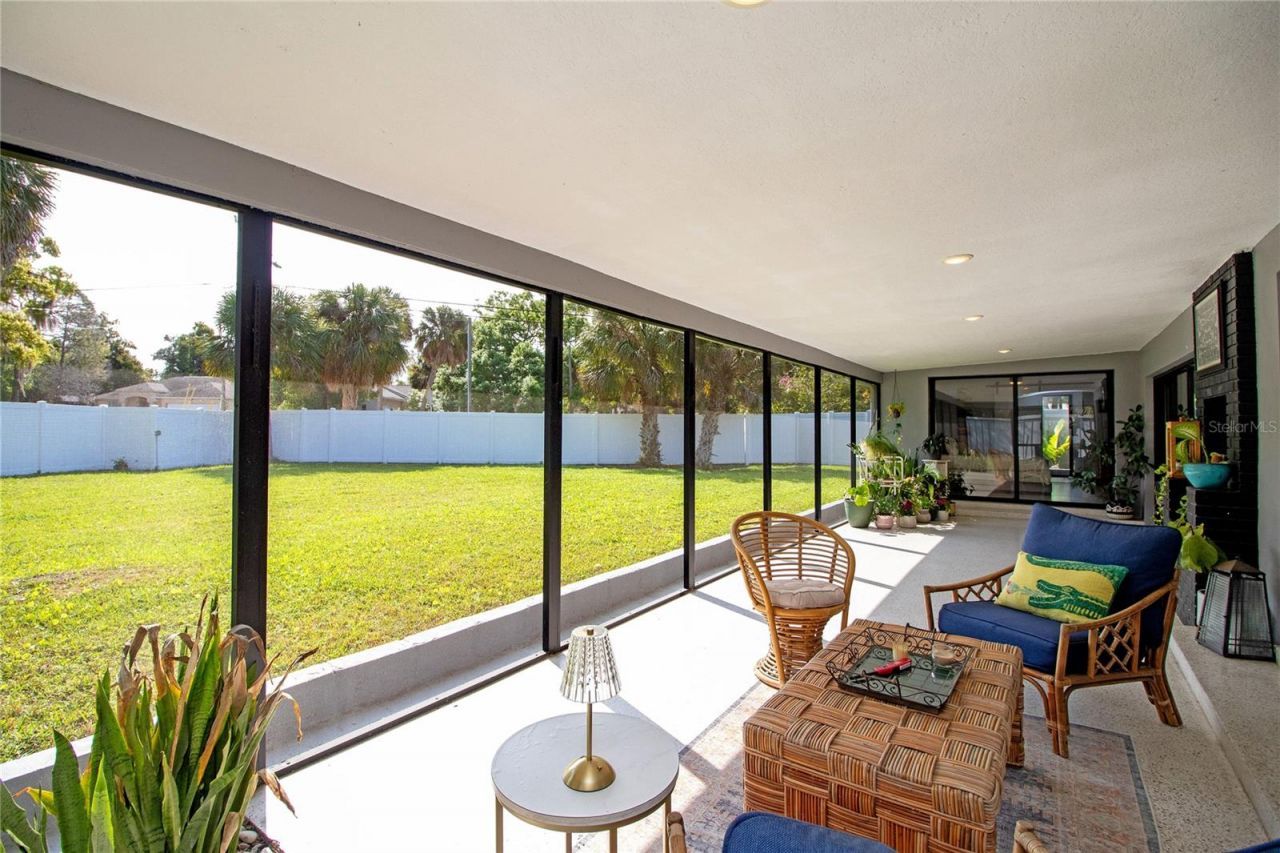 4438 Dr Martin Luther King Jr Street S, Saint Petersburg, FL 33705 Photo