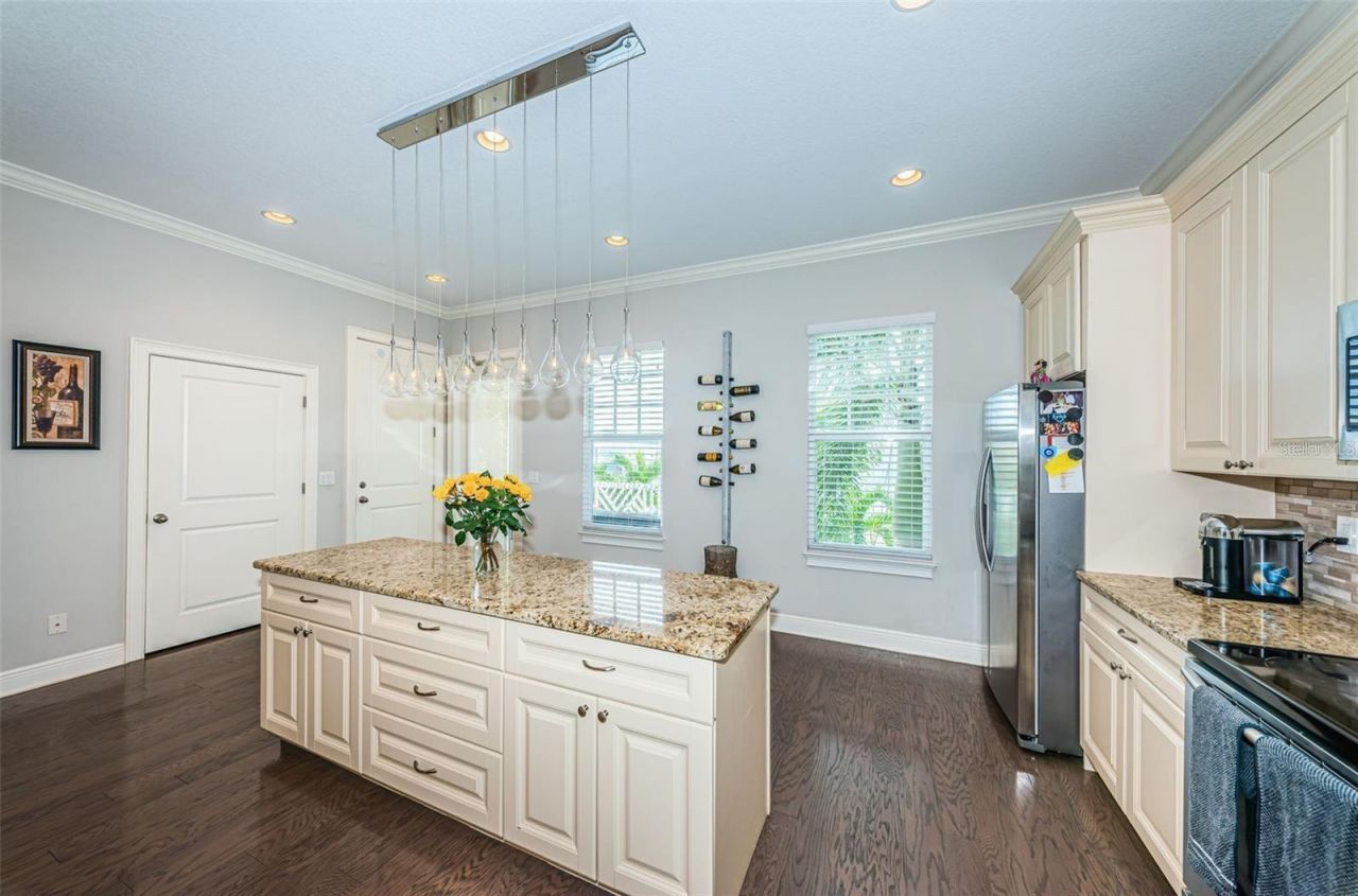 7004 Grevilla Avenue S, South Pasadena, FL 33707 Photo