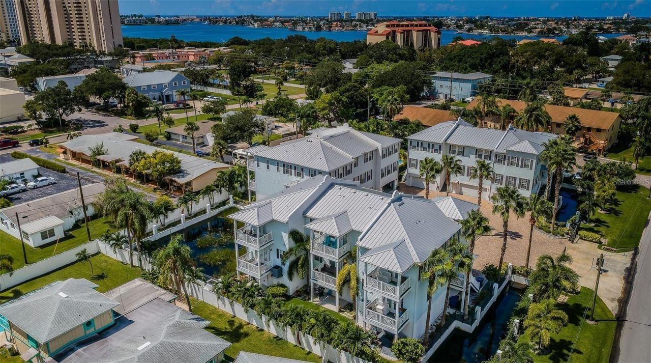 7004 Grevilla Avenue S, South Pasadena, FL 33707 Photo