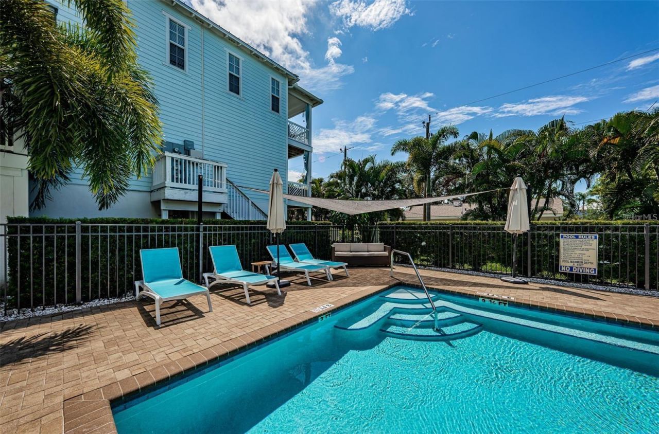 7004 Grevilla Avenue S, South Pasadena, FL 33707 Photo