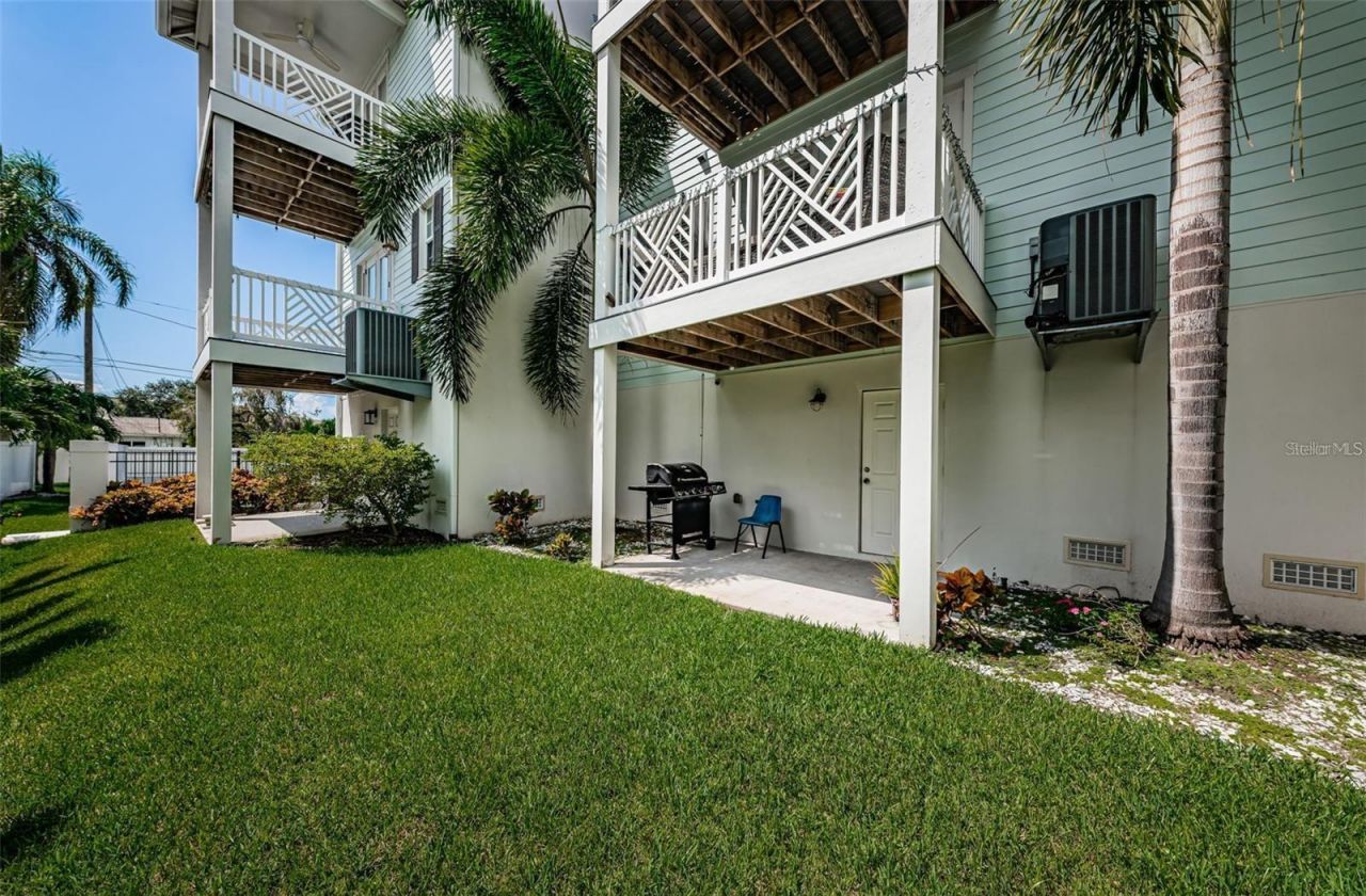 7004 Grevilla Avenue S, South Pasadena, FL 33707 Photo