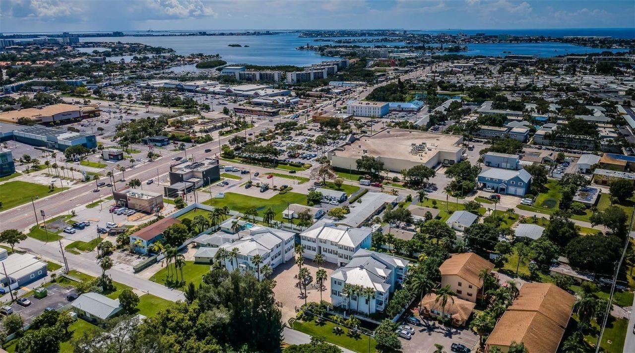 7004 Grevilla Avenue S, South Pasadena, FL 33707 Photo