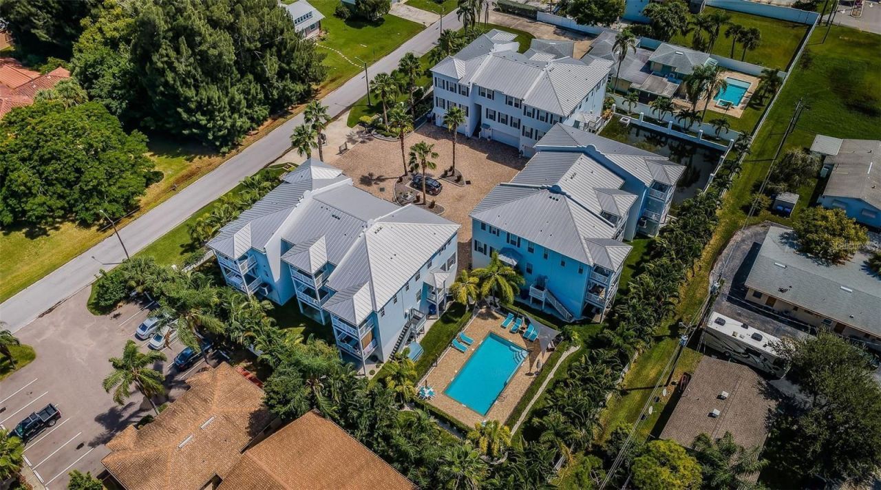 7004 Grevilla Avenue S, South Pasadena, FL 33707 Photo