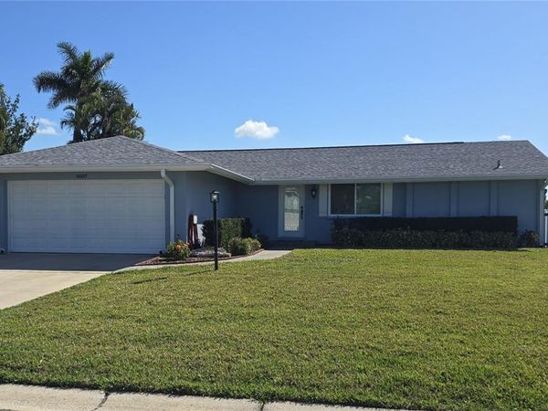 4007 ROYAL PALM DRIVE, BRADENTON, FL 34210