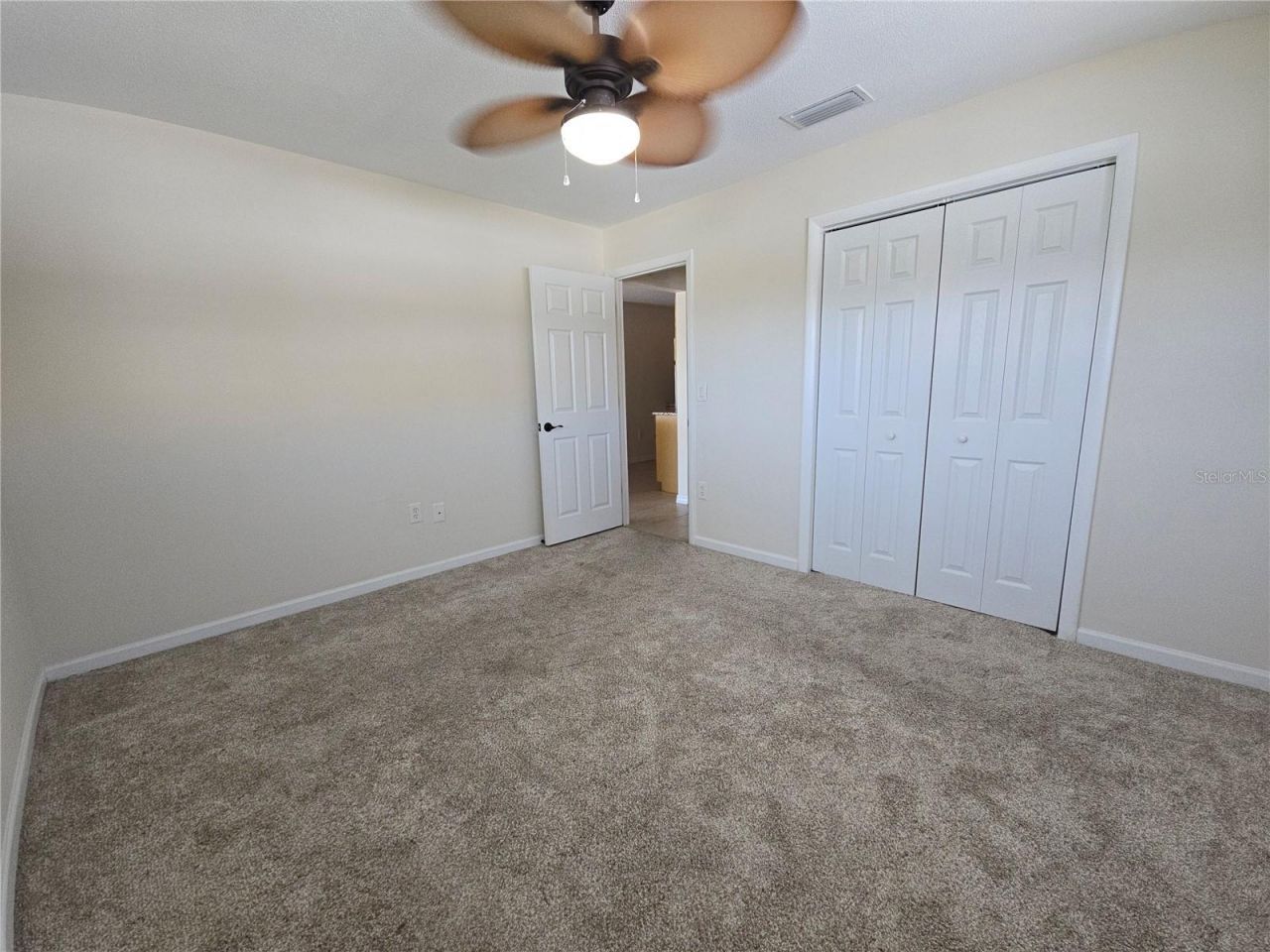 4007 Royal Palm Drive , Bradenton, FL 34210 Photo