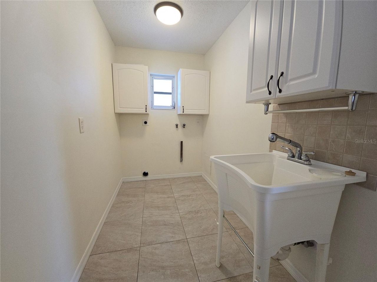 4007 Royal Palm Drive , Bradenton, FL 34210 Photo