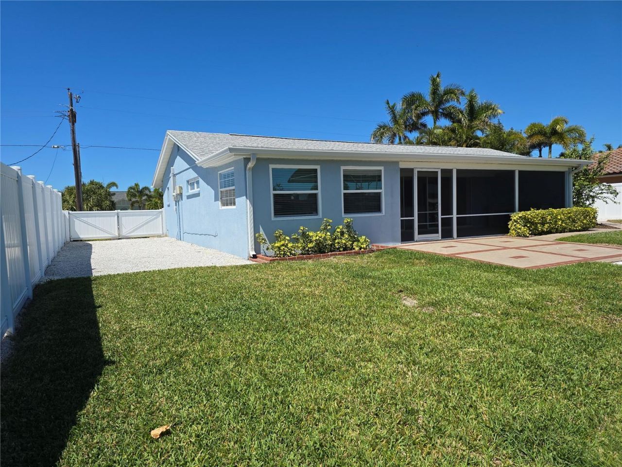 4007 Royal Palm Drive, Bradenton, FL 34210 Photo