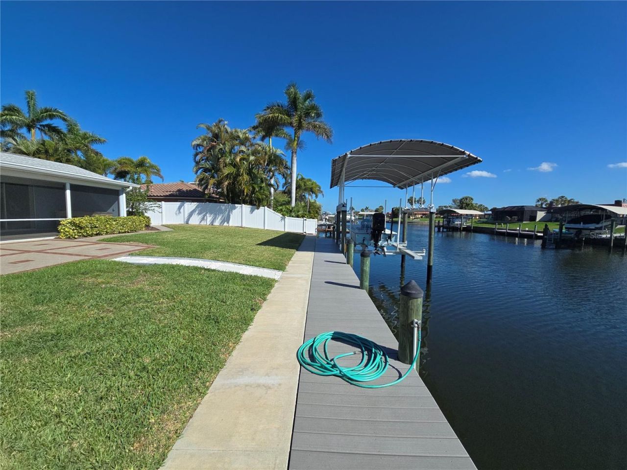 4007 Royal Palm Drive, Bradenton, FL 34210 Photo