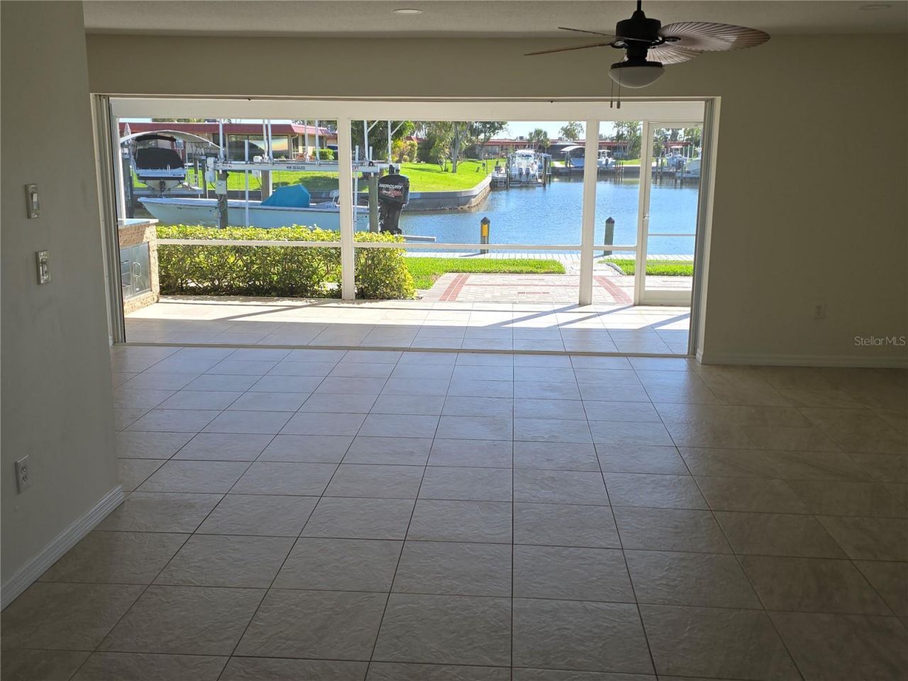 4007 Royal Palm Drive, Bradenton, FL 34210 Photo