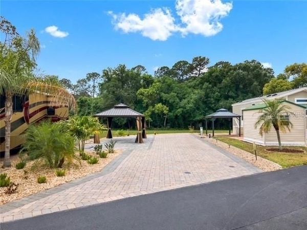 16532 SUNSHINE AVENUE , CLERMONT, FL 34714