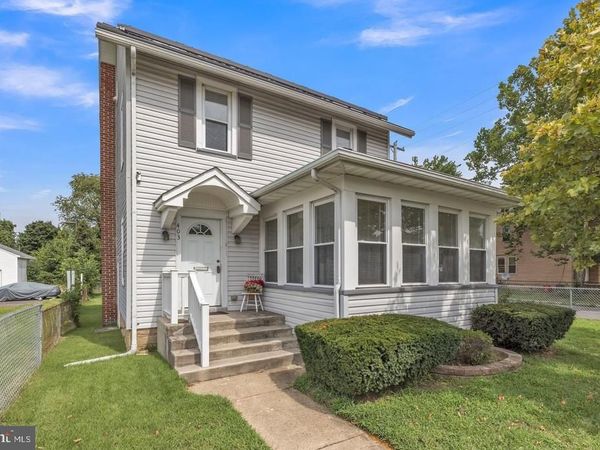 403 W BROAD STREET, PAULSBORO, NJ 08066