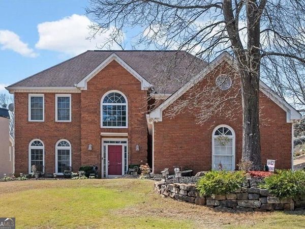 3448 Highborne Connector NE, Marietta, GA 30066