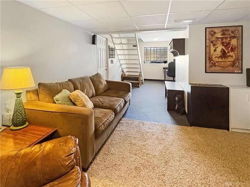 2872 Roseann Lane, Green Township, OH 45239 Photo 4