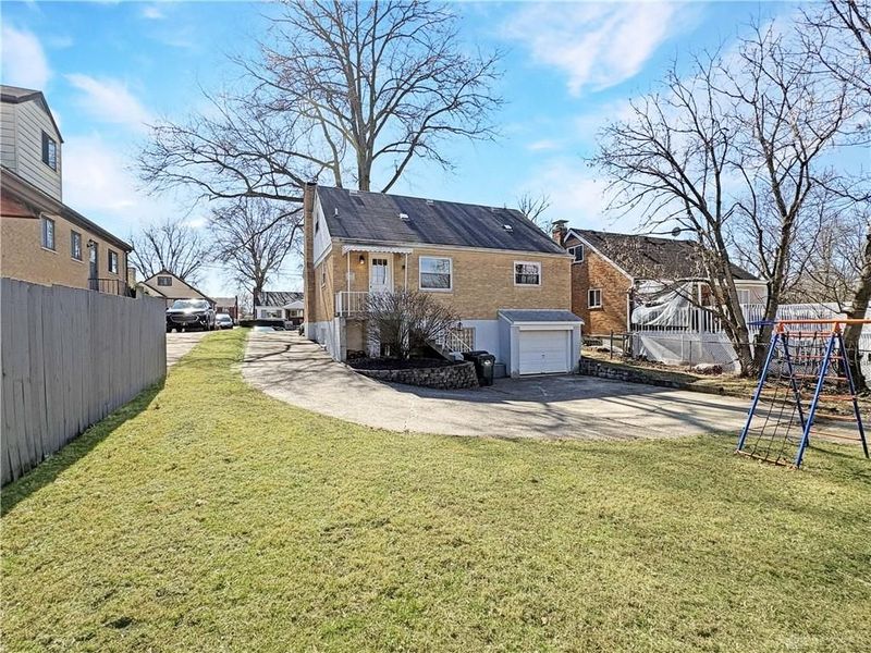 2872 Roseann Lane, Green Township, OH 45239 Photo 5