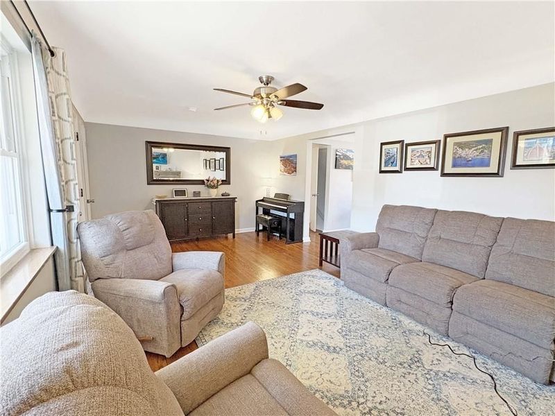 2872 Roseann Lane, Green Township, OH 45239 Photo 7