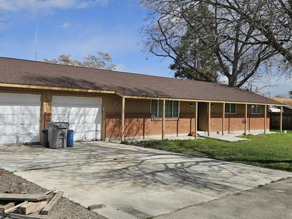 406 W Lindenwood Dr, Nampa, ID 83686