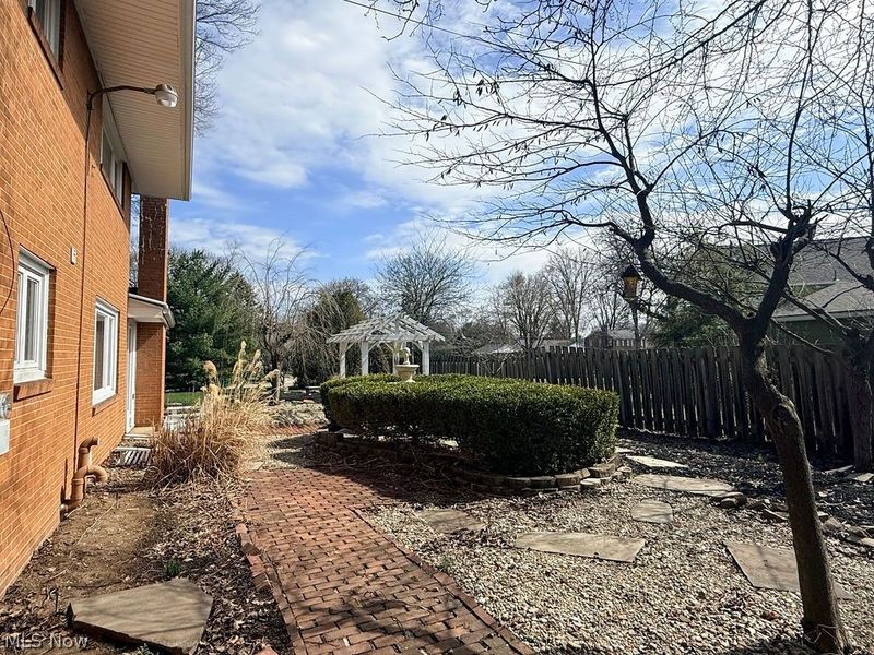 3224 Halsey Drive NE, Warren, OH 44483 Photo 24