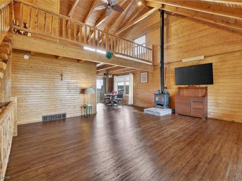 9684 Shepler Church Avenue, Bolivar, OH 44612 Photo 8