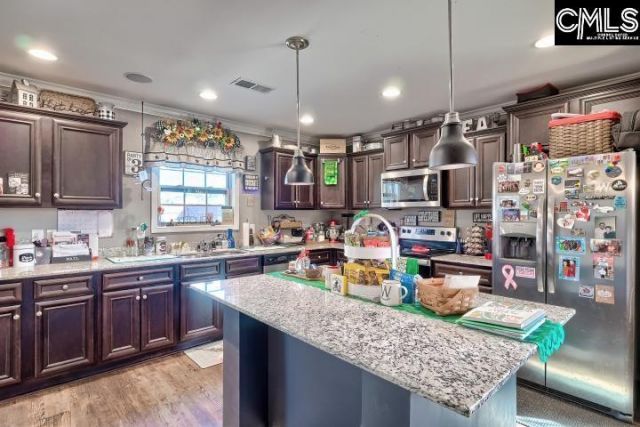 455 Crassula Drive Photo 11