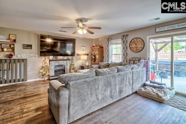 455 Crassula Drive Photo 15