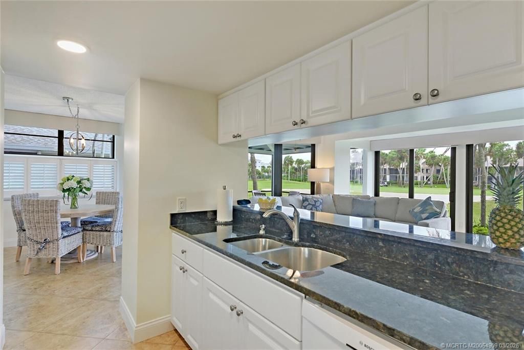 303 NE Golfview Circle, Stuart, FL 34996 Photo