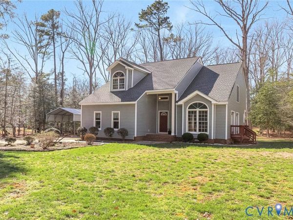 12412 Walkes Quarter Road , Chesterfield, VA 23838