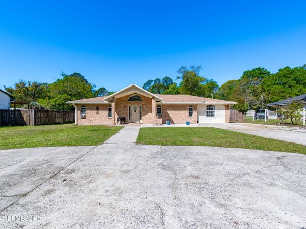 603 S WESTMORELAND Street, Starke, FL 32091