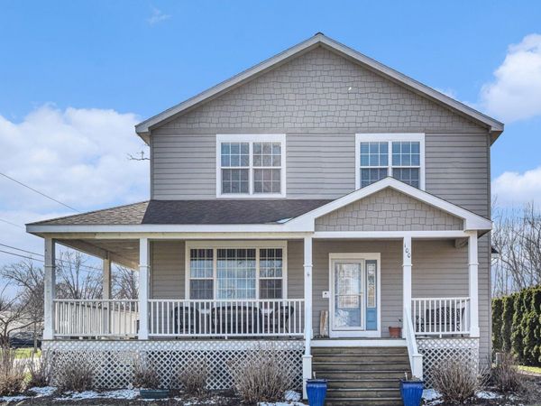 100 N Eagle Street, New Buffalo, MI 49117