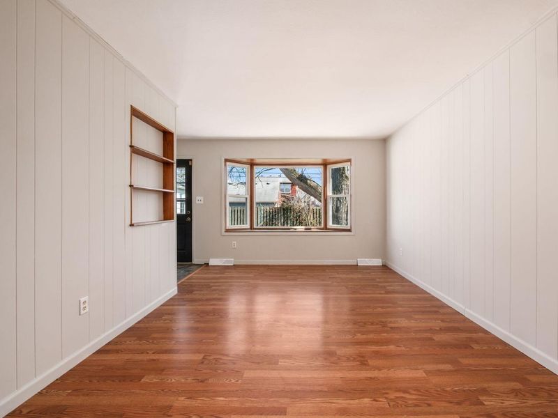 188 S Southampton Avenue , Columbus, OH 43204 Photo 11