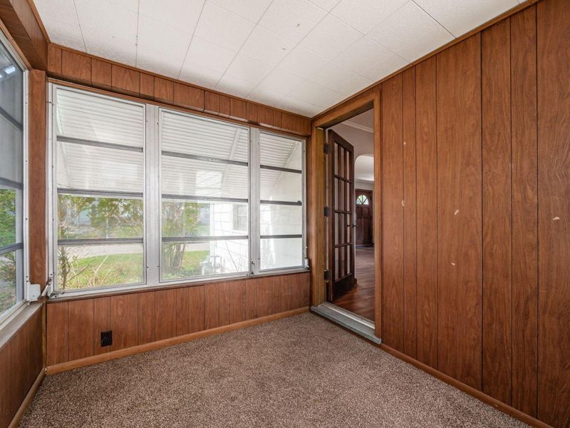 188 S Southampton Avenue , Columbus, OH 43204 Photo 9