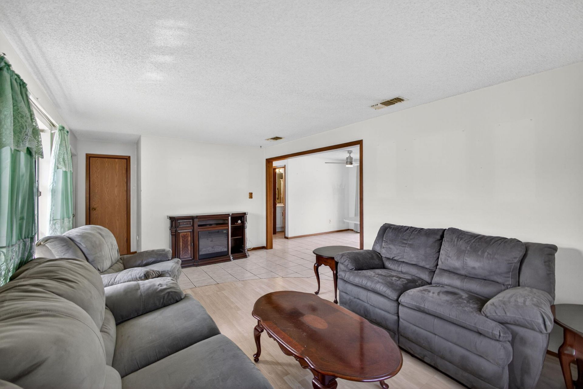 1332 W 33rd Street, Riviera Beach, FL 33404 Photo