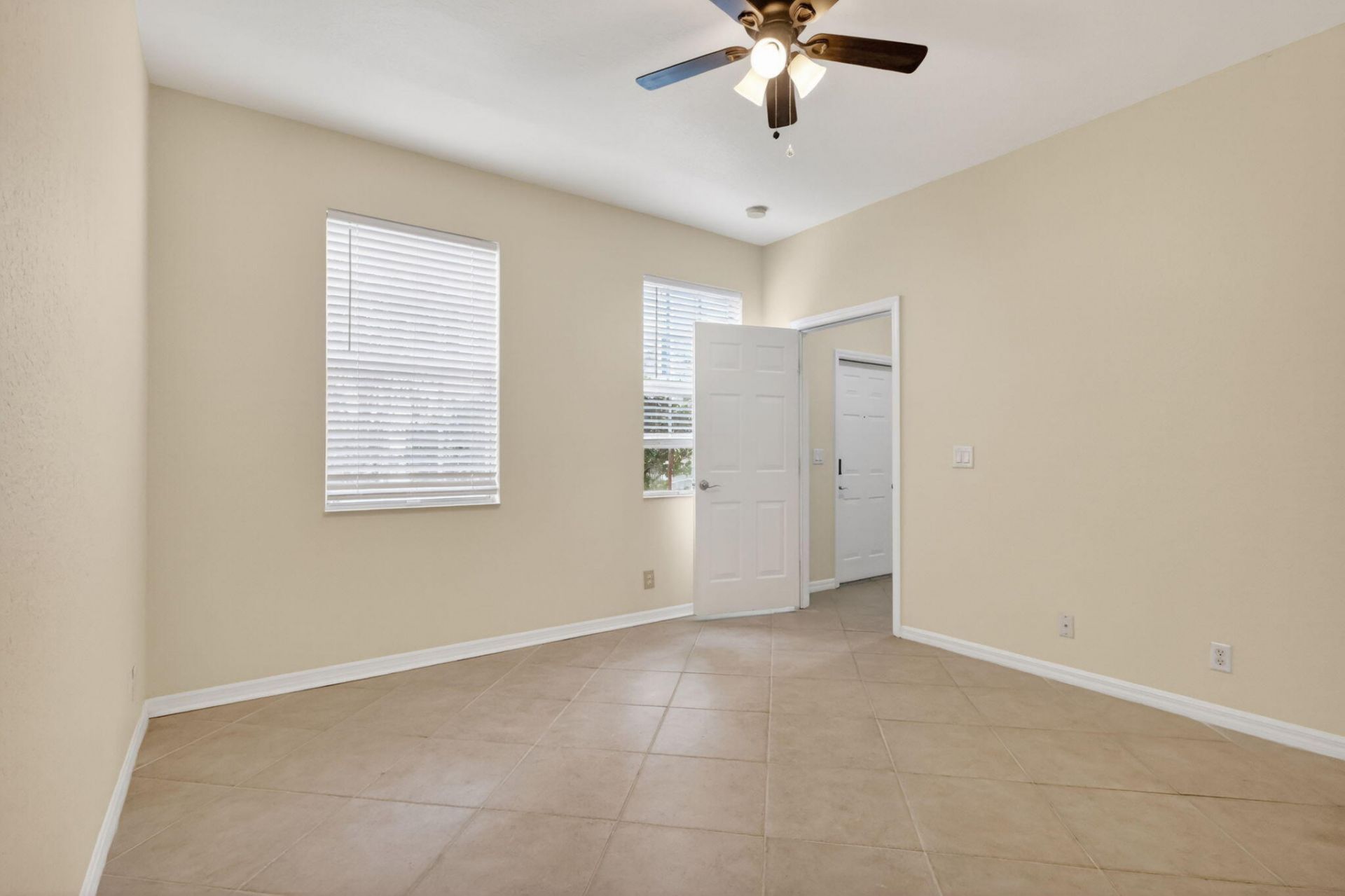 115 Pond Apple Lane, Unit 105, Jupiter, FL 33458 Photo