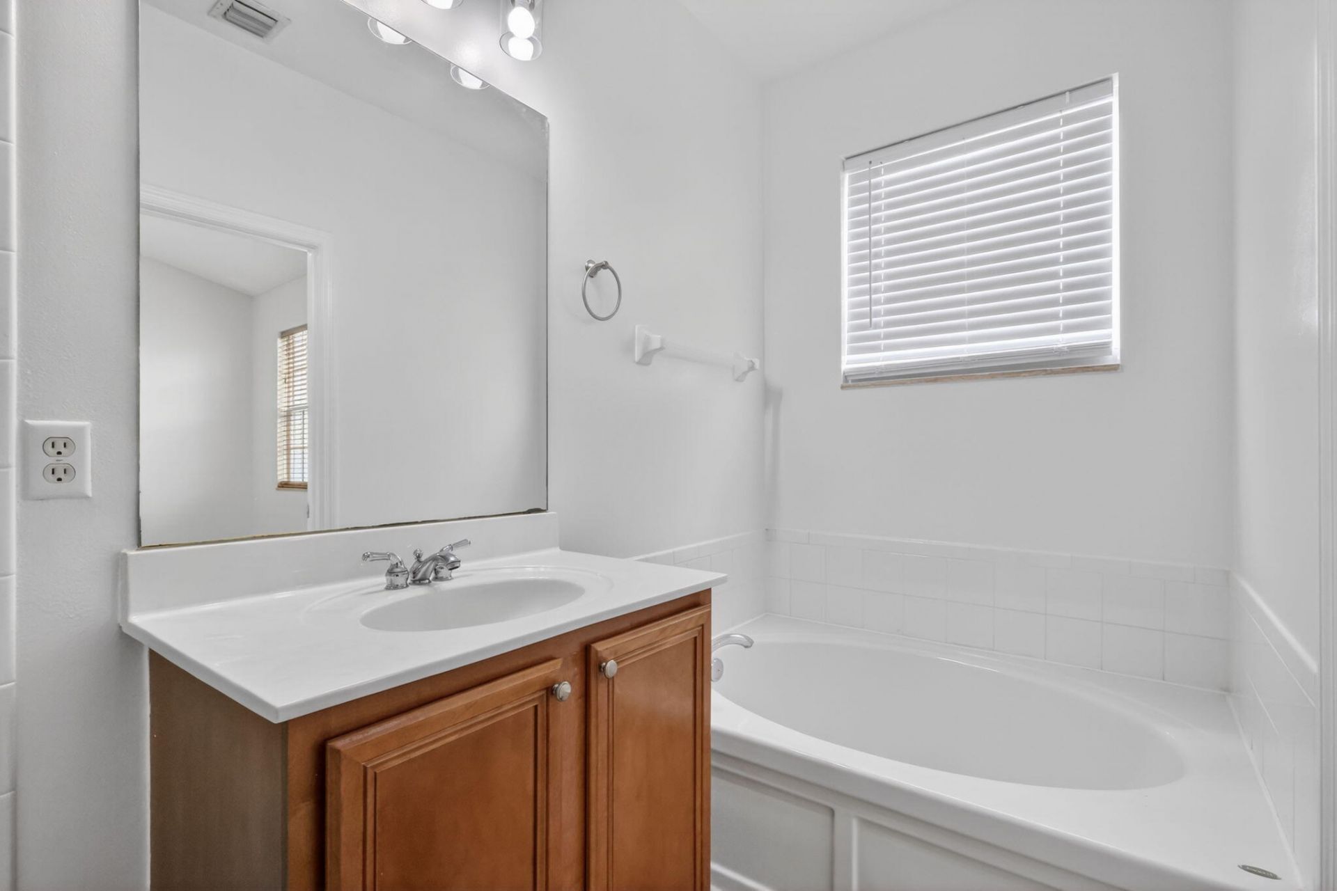 115 Pond Apple Lane, Unit 105, Jupiter, FL 33458 Photo