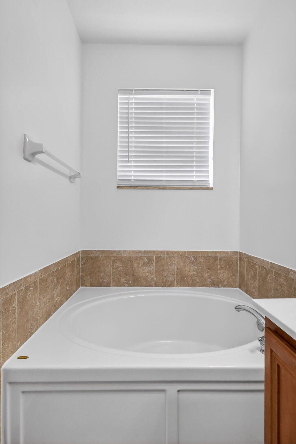 115 Pond Apple Lane, Unit 105, Jupiter, FL 33458 Photo