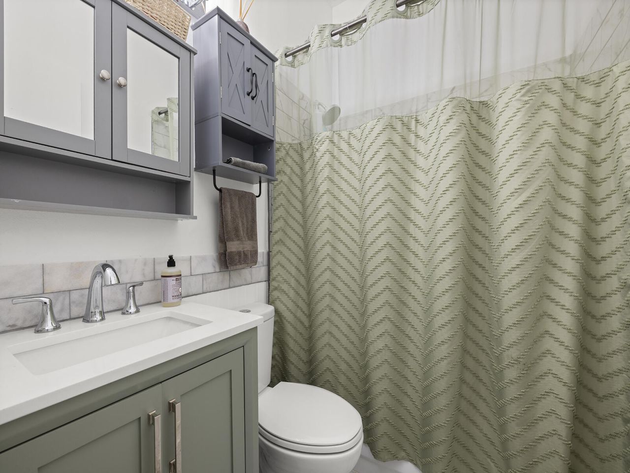 2331 Peach Court, Pembroke Pines, FL 33026 Photo