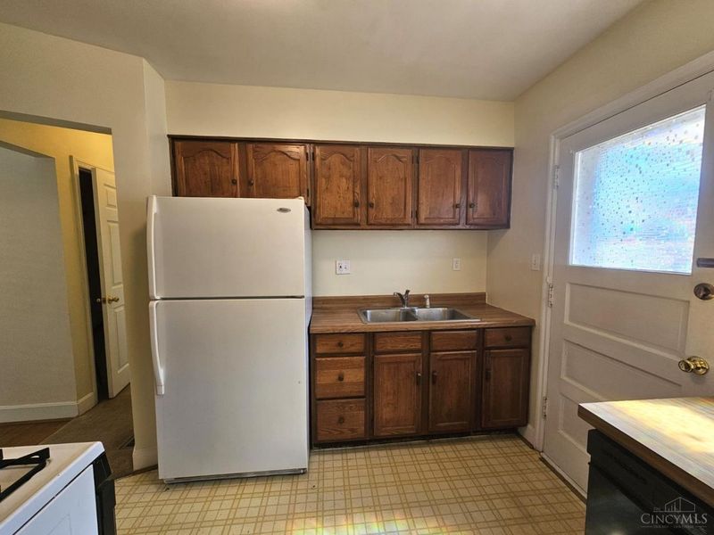 1088 Morado Drive, Cincinnati, OH 45238 Photo 12