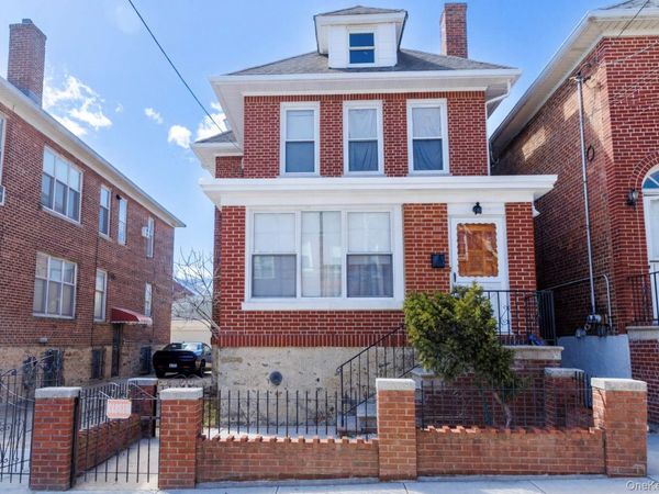 2021 Haight Avenue , Bronx, NY 10461