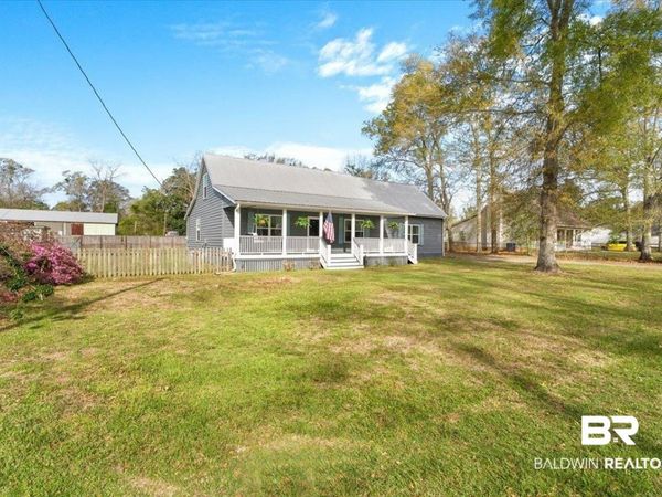 23166 Rochelle Loop, Robertsdale, AL 36567