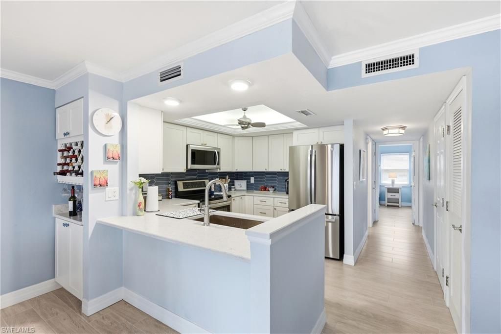 1927 SE 40th Ter , Unit 107, Cape Coral, FL 33904 Photo